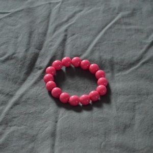 FREE W/ NEXT PURCHASE Stretch Pink Beaded Bracelet